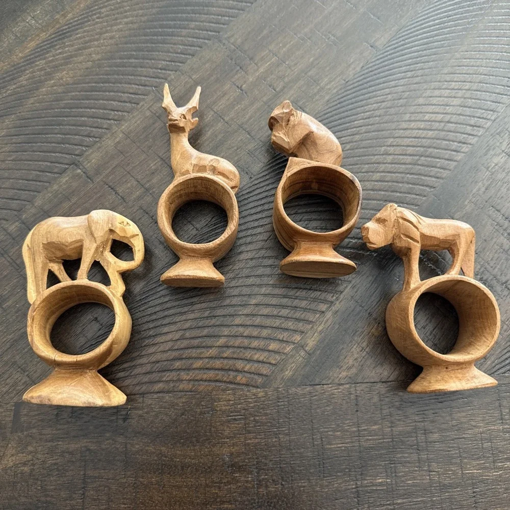 Lot 4 Hand Carved Wood African Safari Jungle Animals‎ Napkin Rings Footed